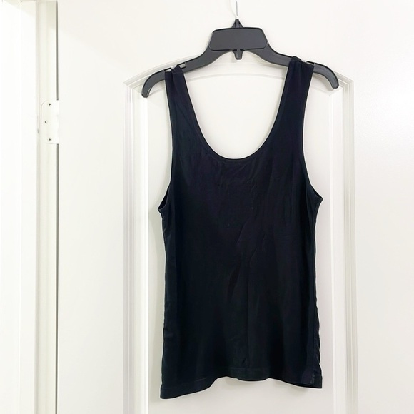 Just In Time black tank top - Picture 1 of 3